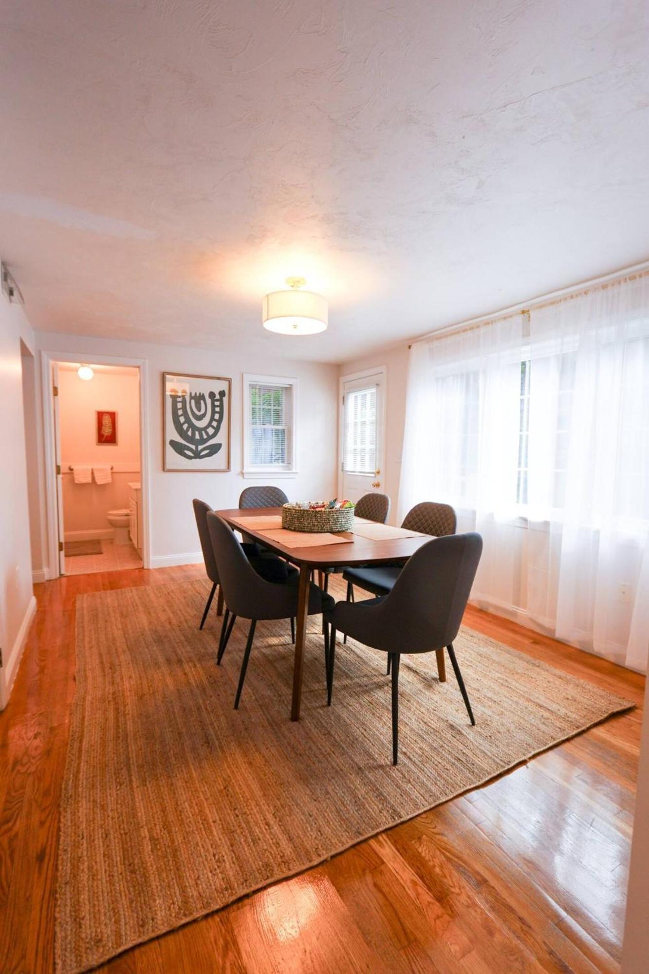 Apartment Single Family,3 Bed, 3 Bath,harvard, Mit,hospitals